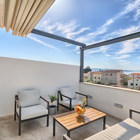 3Rd Floor Apartman Kaštela Esterno foto